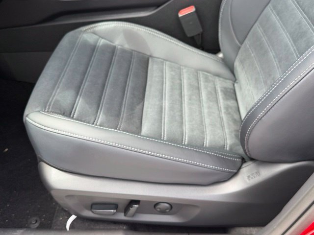 New 2026 Mitsubishi Outlander LE FWD image 21
