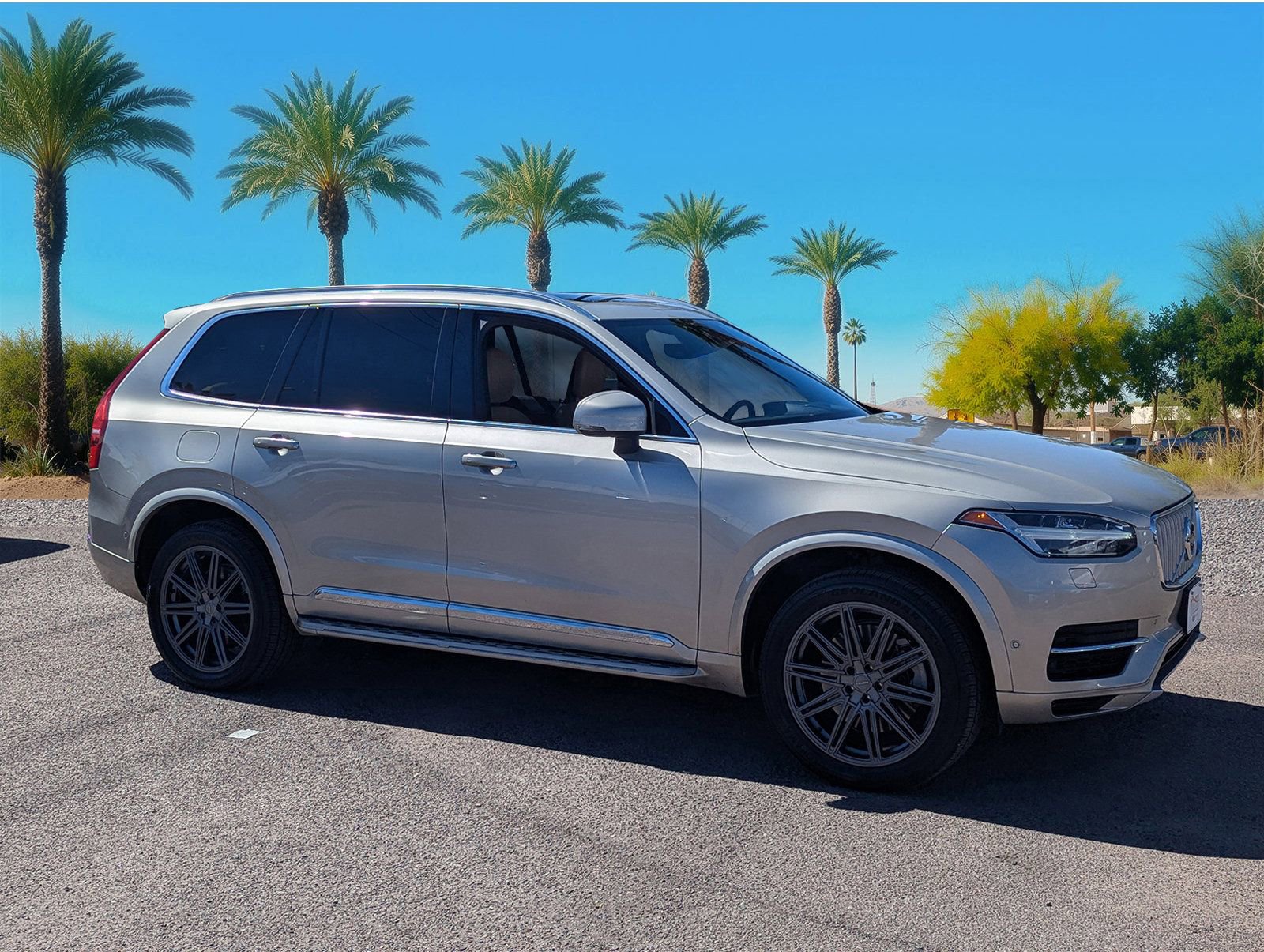 Used 2018 Volvo XC90 T8 Inscription w/ Luxury Package image 7