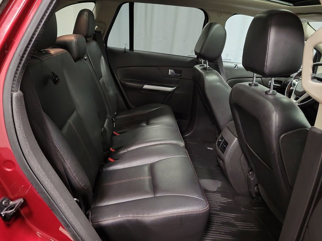 Used 2013 Ford Edge SEL image 25