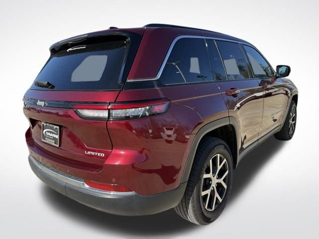 Used 2024 Jeep Grand Cherokee Limited image 8