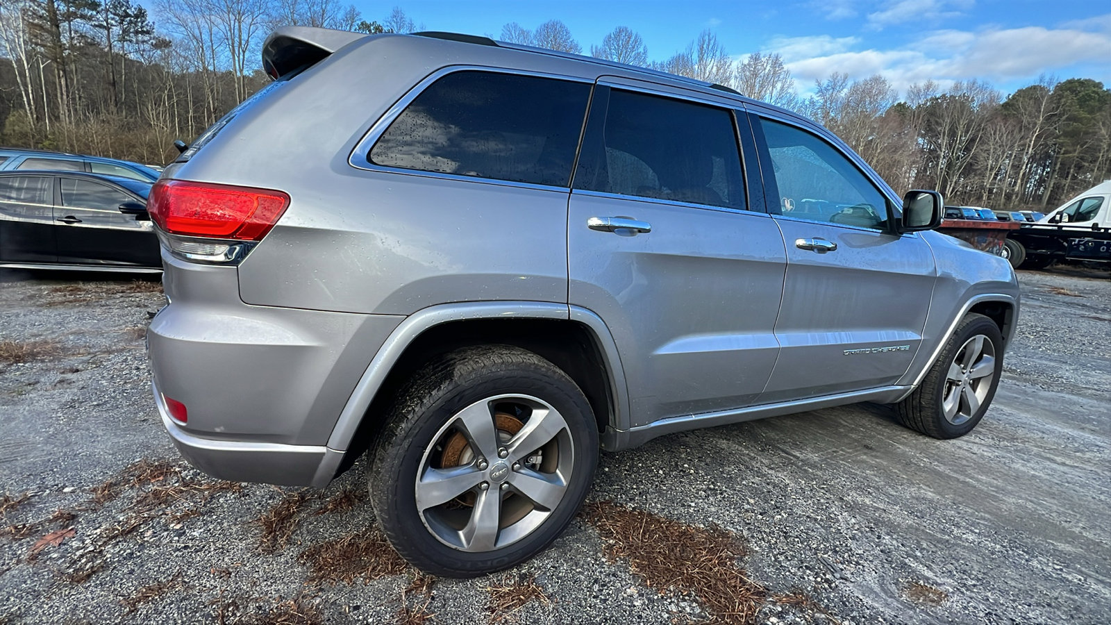 Used 2015 Jeep Grand Cherokee Overland w/ Advanced Technology Group image 8
