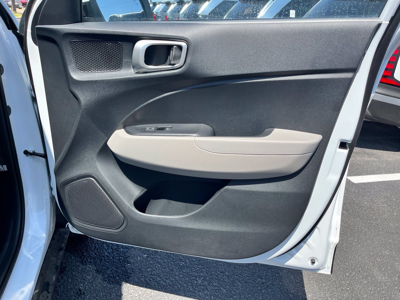 New 2026 Hyundai Venue SEL FWD image 23