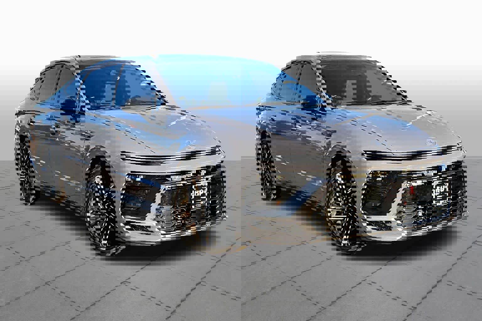 Used 2025 Hyundai Sonata N Line image 2