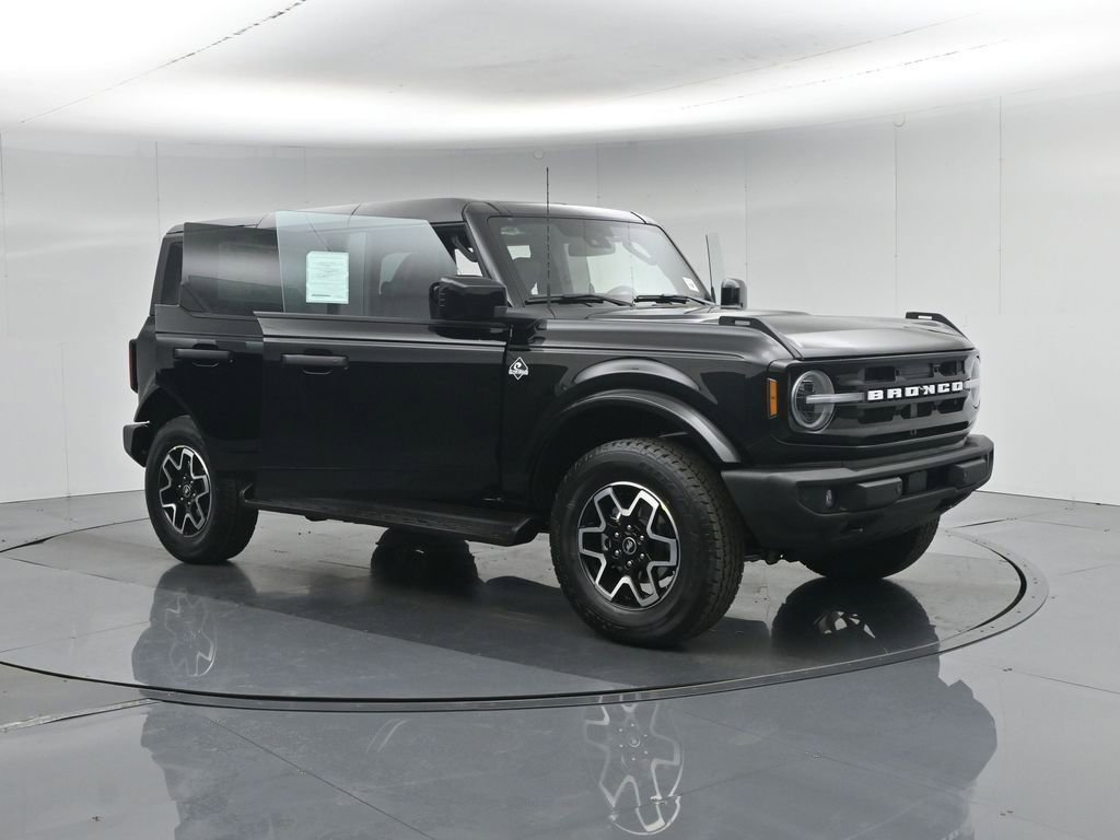 New 2026 Ford Bronco Outer Banks AWD/4WD image 44