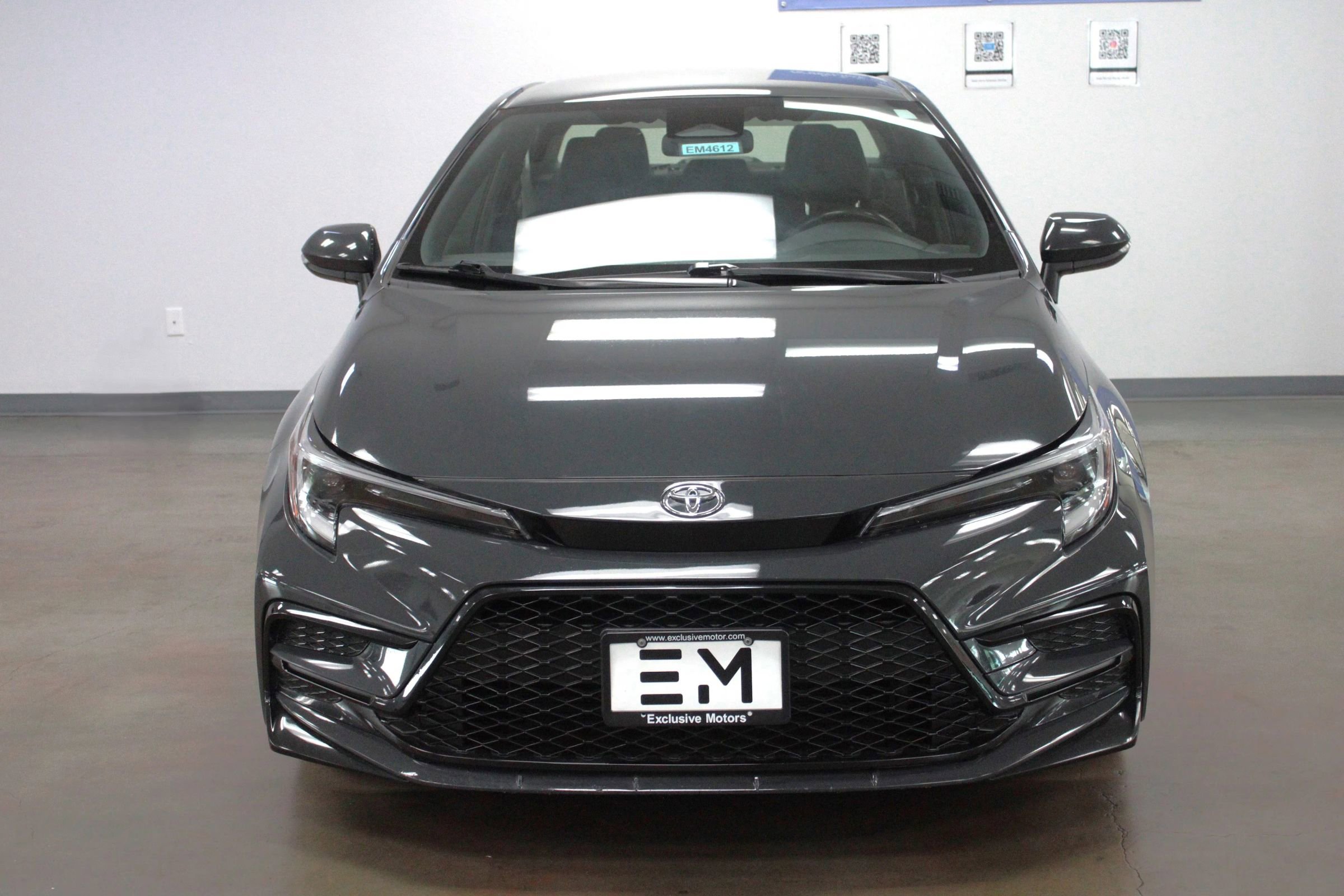 Used 2023 Toyota Corolla SE image 3