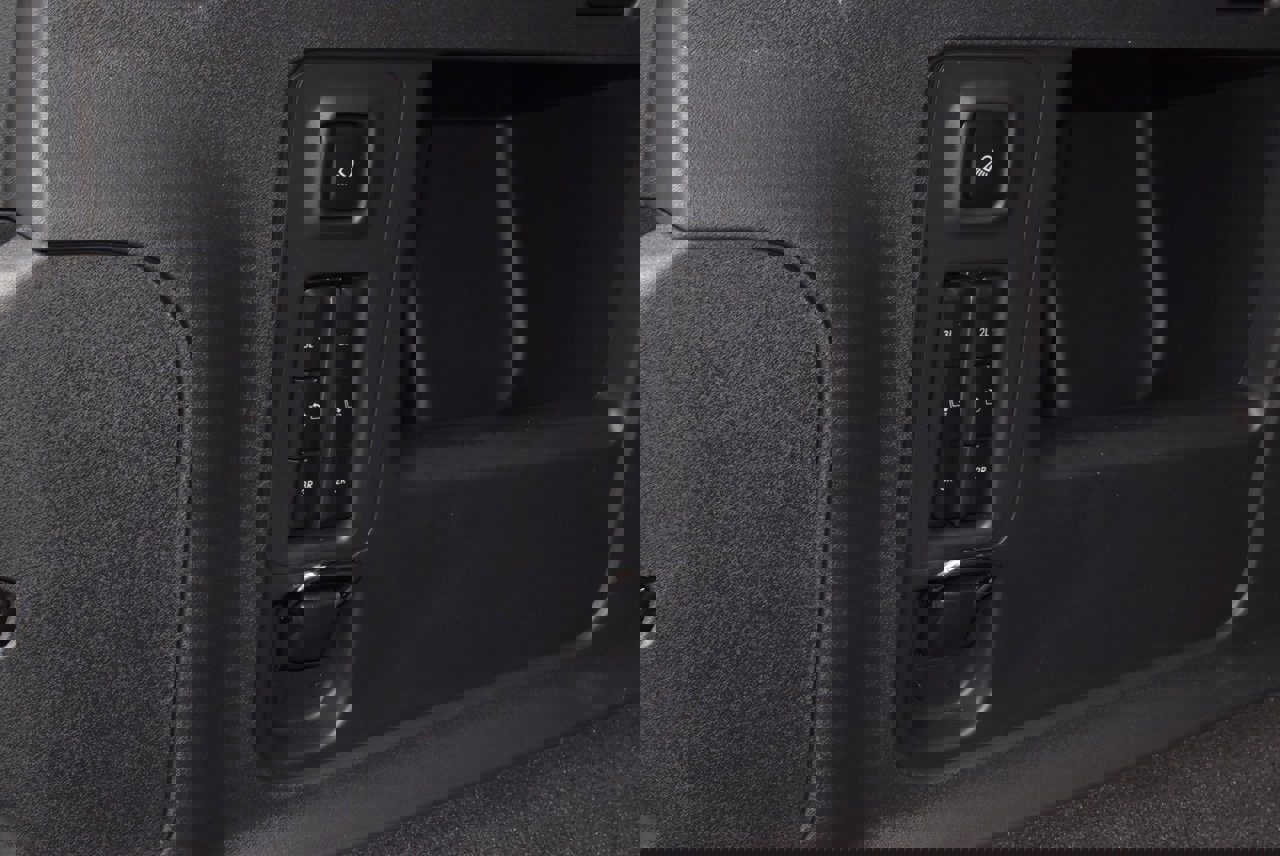 New 2025 Lincoln Navigator L Reserve w/ Jet Appearance Package image 50