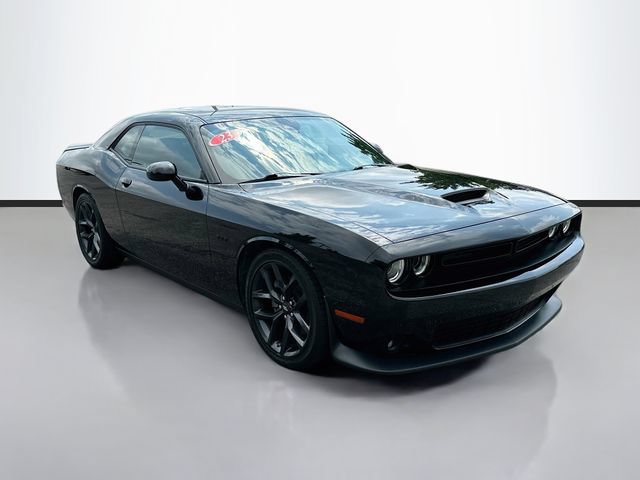 Used 2023 Dodge Challenger R/T w/ Plus Package RWD image 3