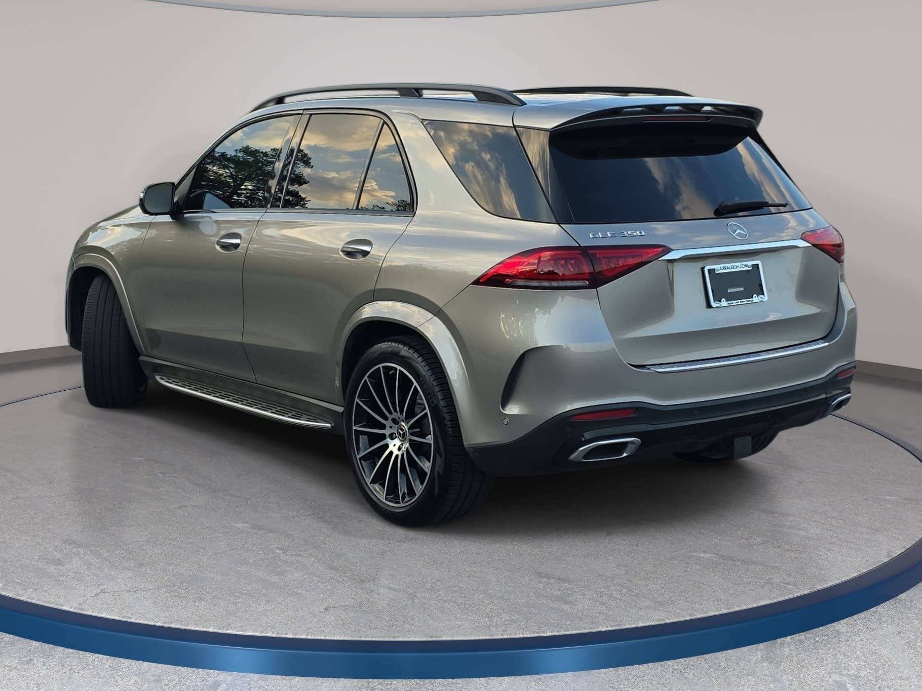 Used 2022 Mercedes-Benz GLE 350 image 7