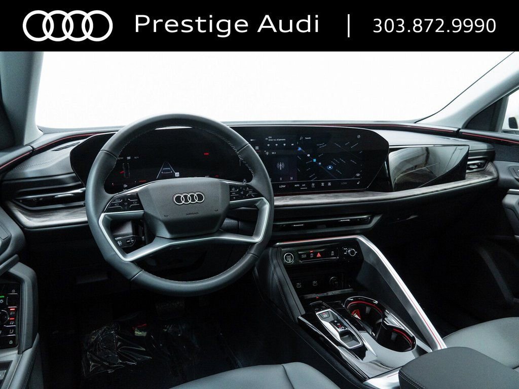 Used 2025 Audi Q5 Premium w/ Convenience Package AWD/4WD image 5