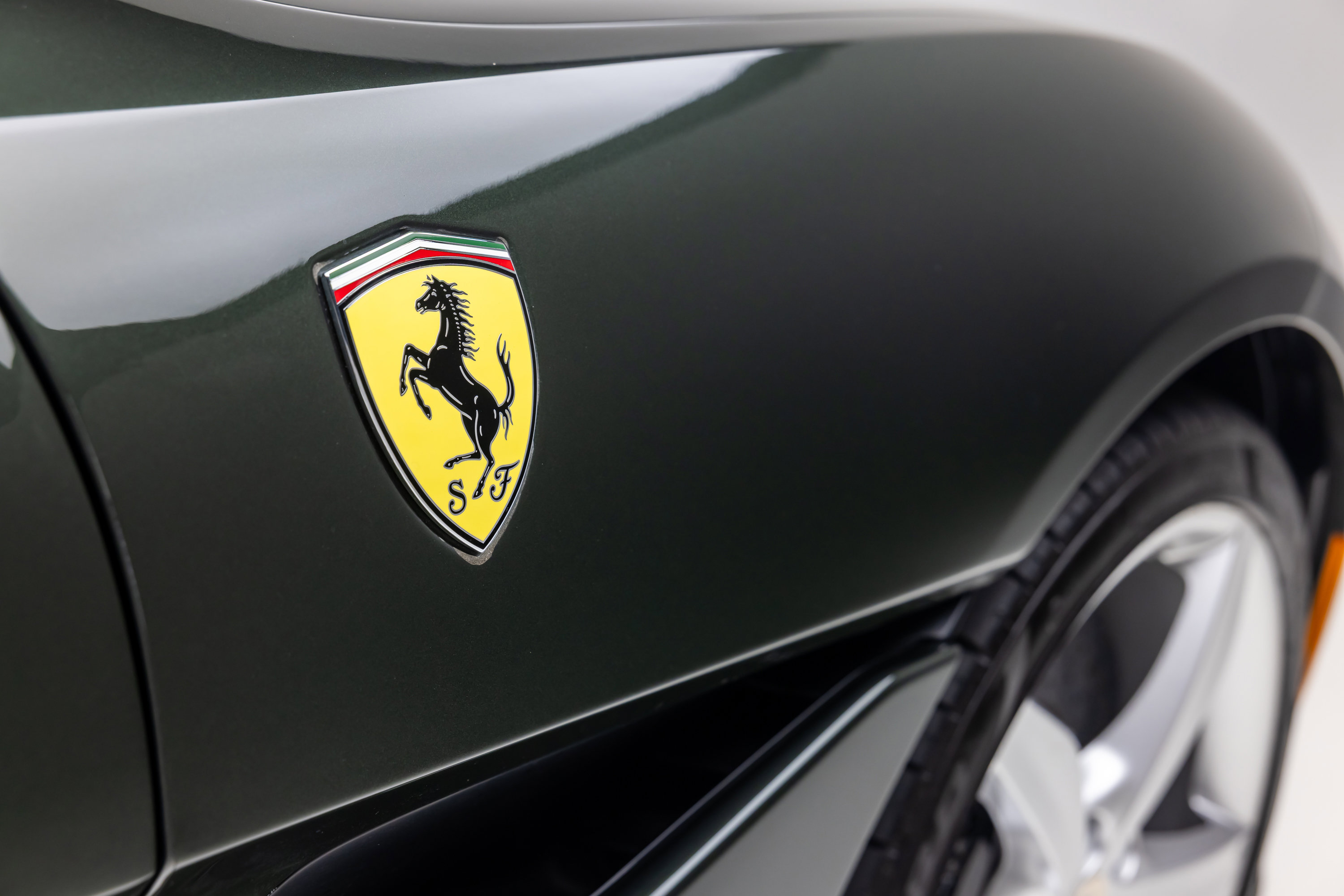 Certified 2019 Ferrari Portofino RWD image 27