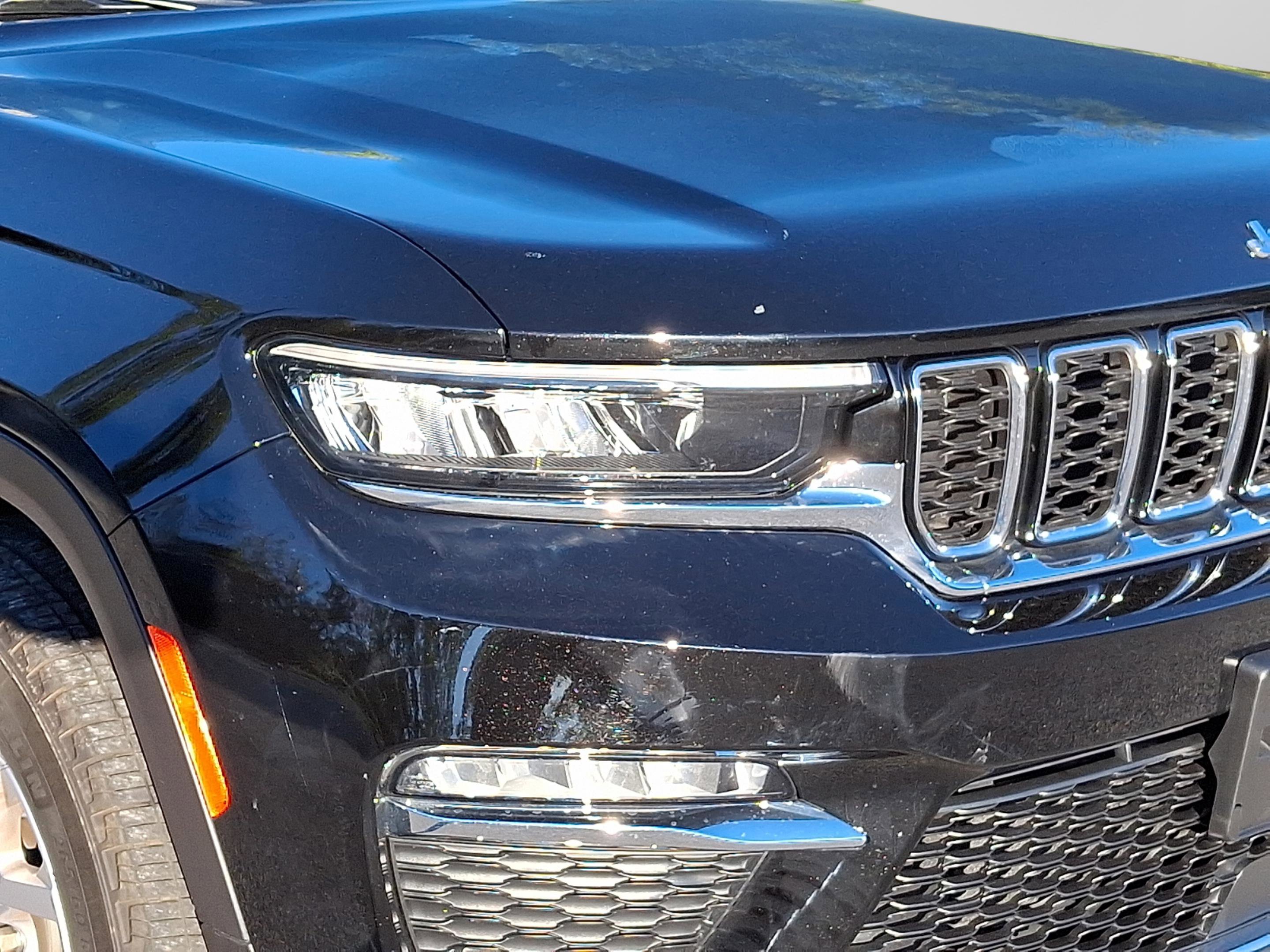 Certified 2022 Jeep Grand Cherokee Limited image 9