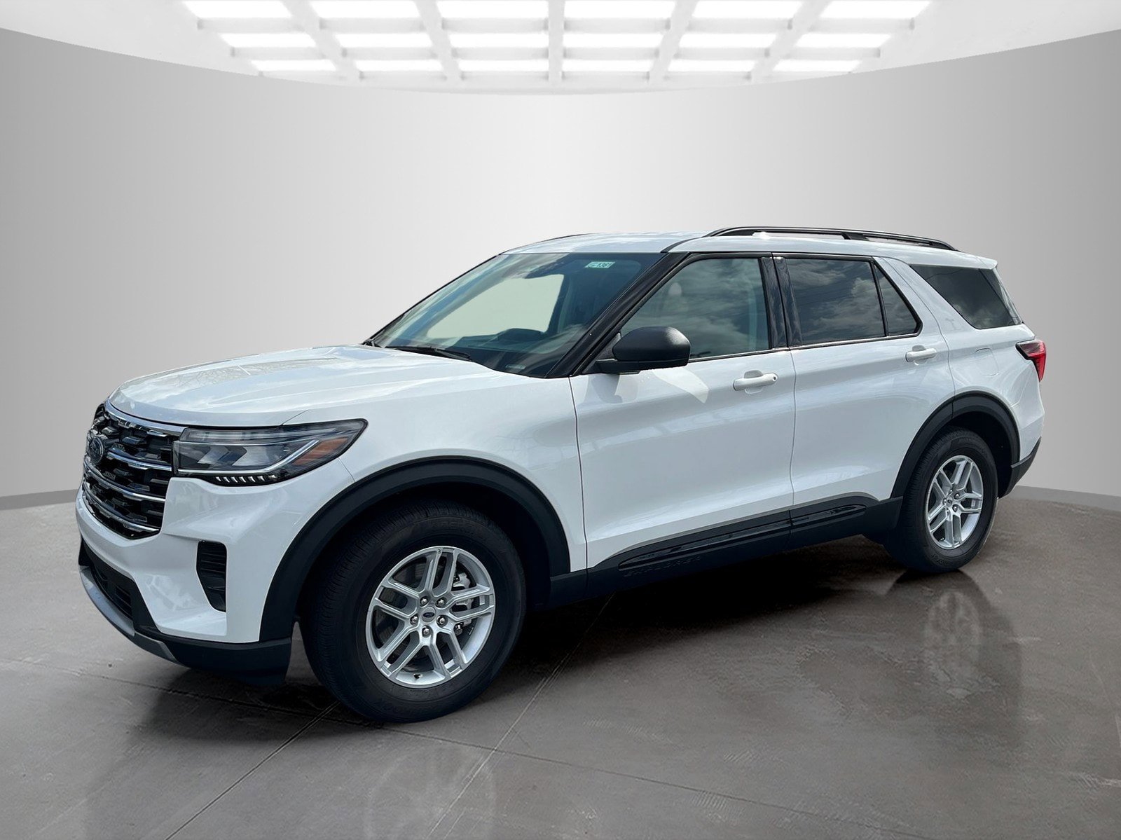 New 2026 Ford Explorer Active image 8