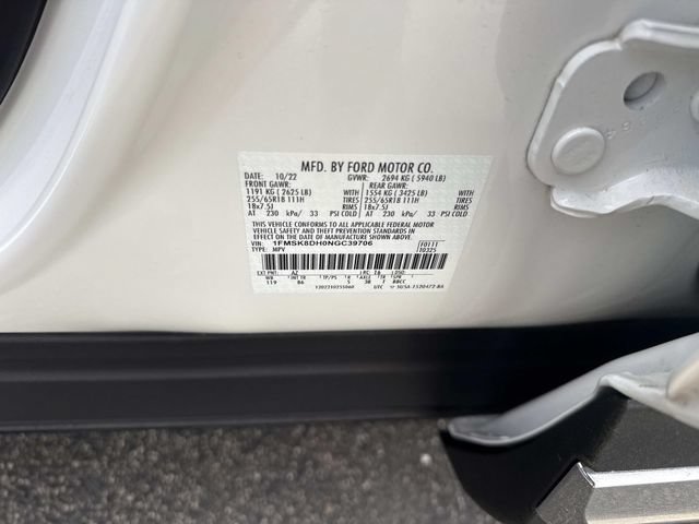 Used 2022 Ford Explorer XLT AWD/4WD image 28