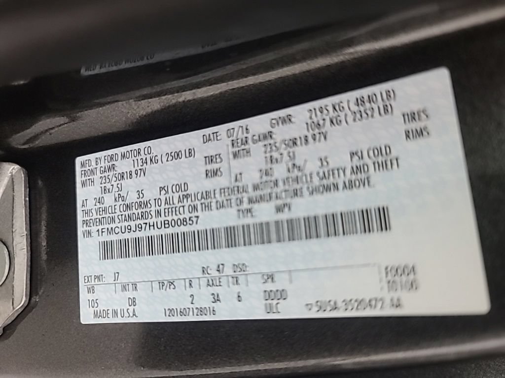 Used 2017 Ford Escape Titanium AWD/4WD image 42