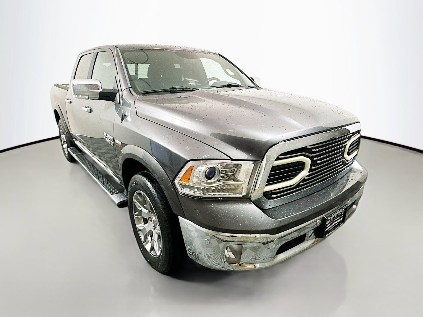 Used 2018 RAM 1500 Limited AWD/4WD image 1