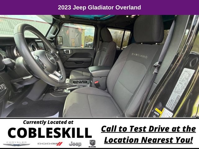 Used 2023 Jeep Gladiator Overland AWD/4WD image 18