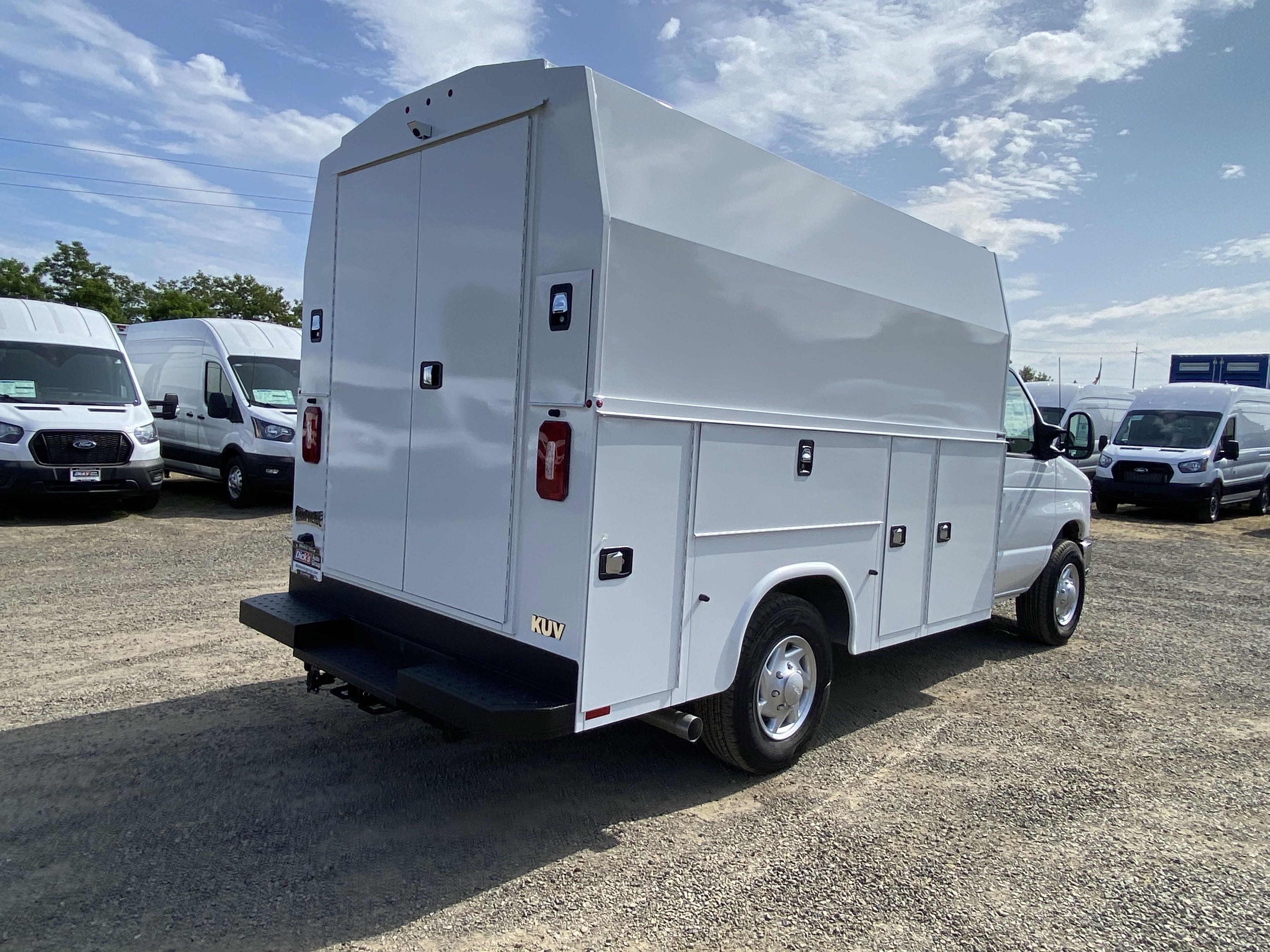 New 2026 Ford E-350 and Econoline 350 Super Duty w/ Power Equipment Group image 8