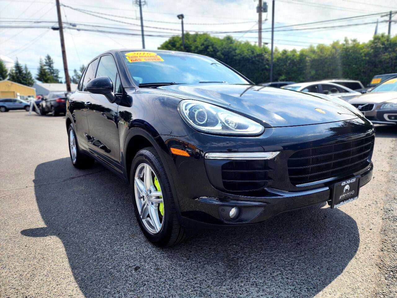 Used 2016 Porsche Cayenne S image 3