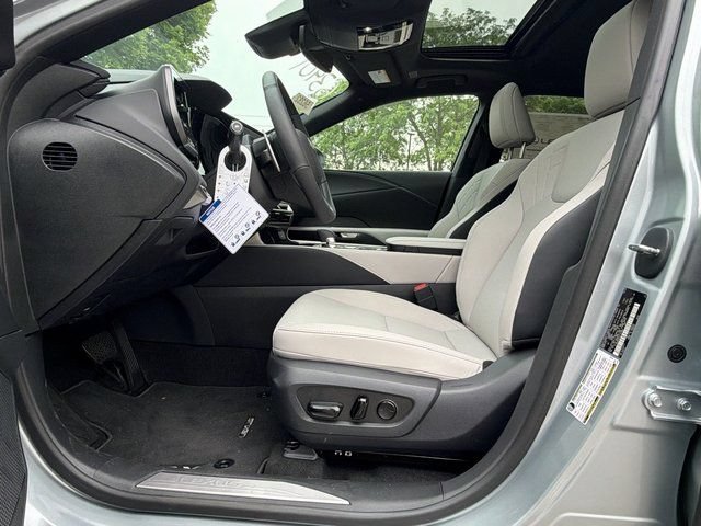 New 2026 Lexus RX 350 AWD image 18