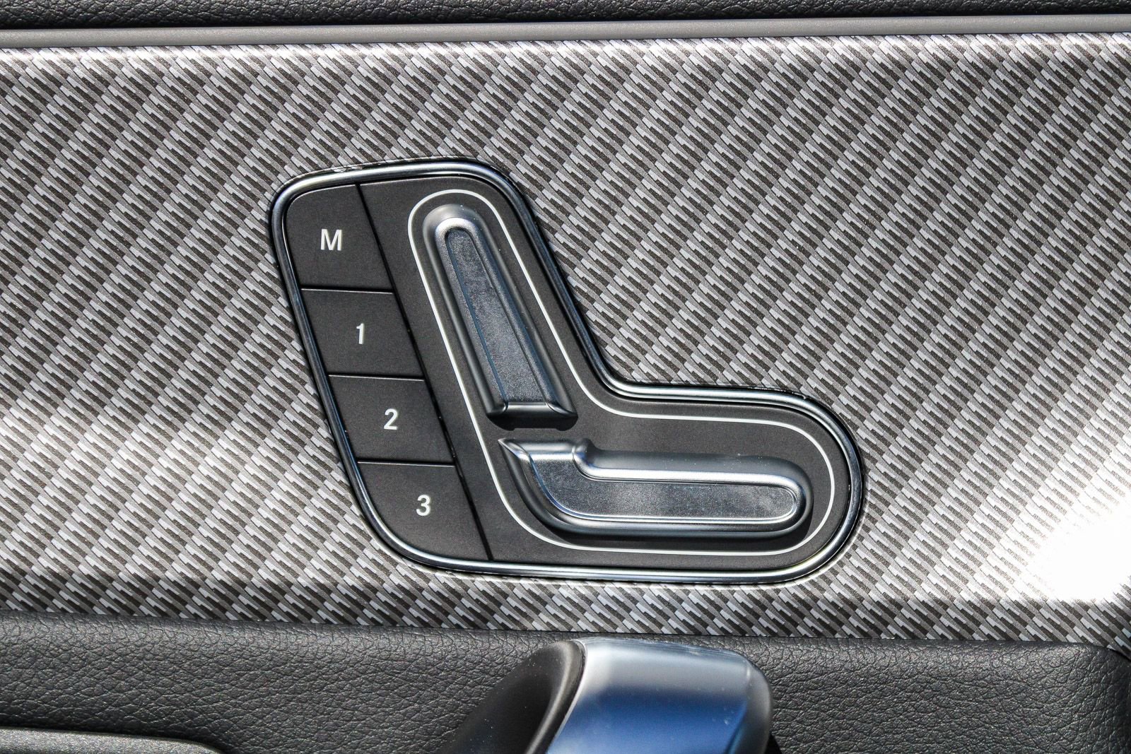 Certified 2025 Mercedes-Benz CLA 250 image 23