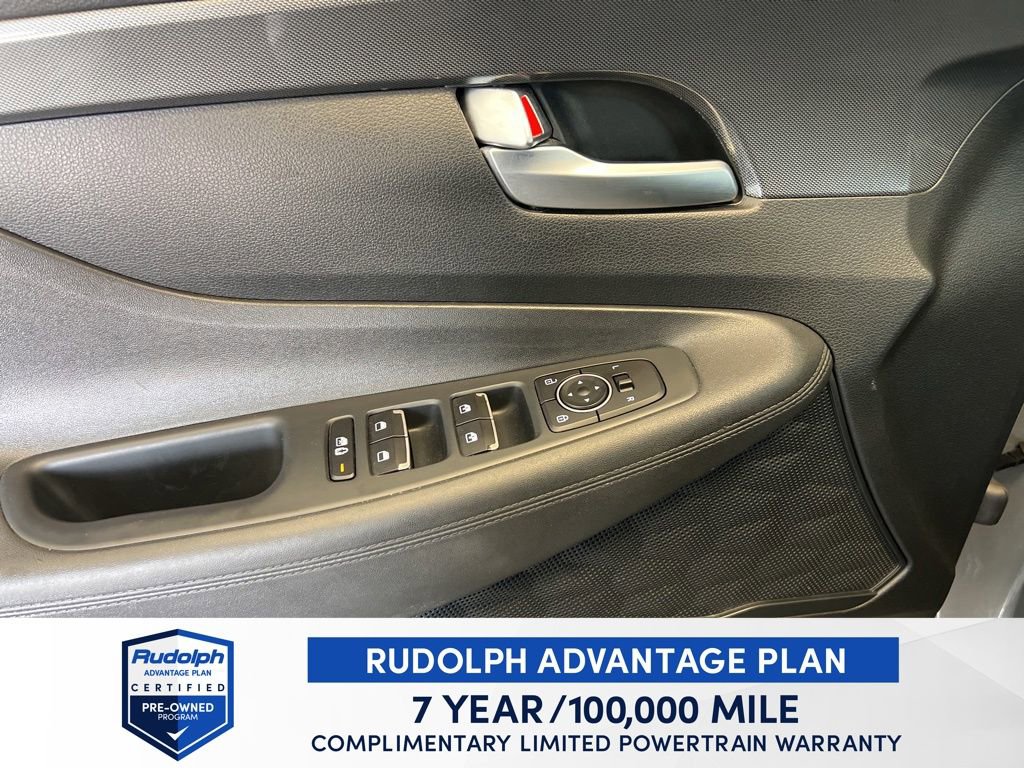 Used 2023 Hyundai Santa Fe SEL image 12