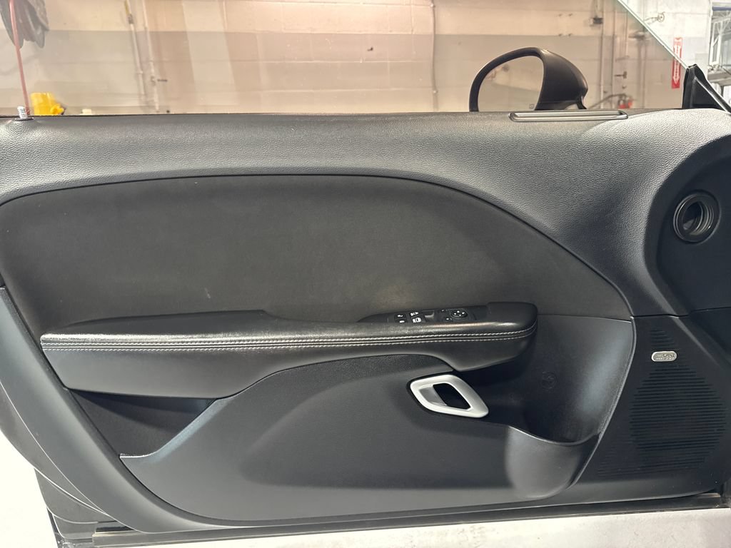 Used 2018 Dodge Challenger R/T w/ Blacktop Package RWD image 25