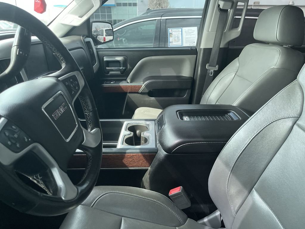 Used 2018 GMC Sierra 1500 SLT AWD/4WD image 4
