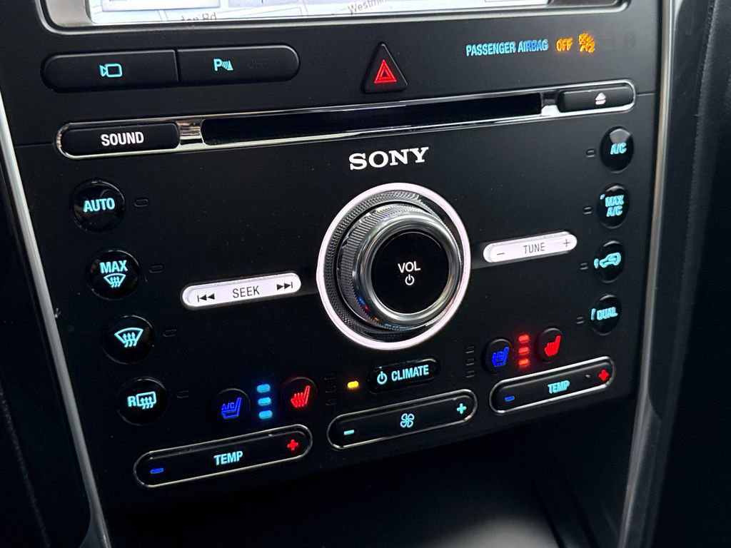Used 2018 Ford Explorer Sport w/ Equipment Group 401A image 10