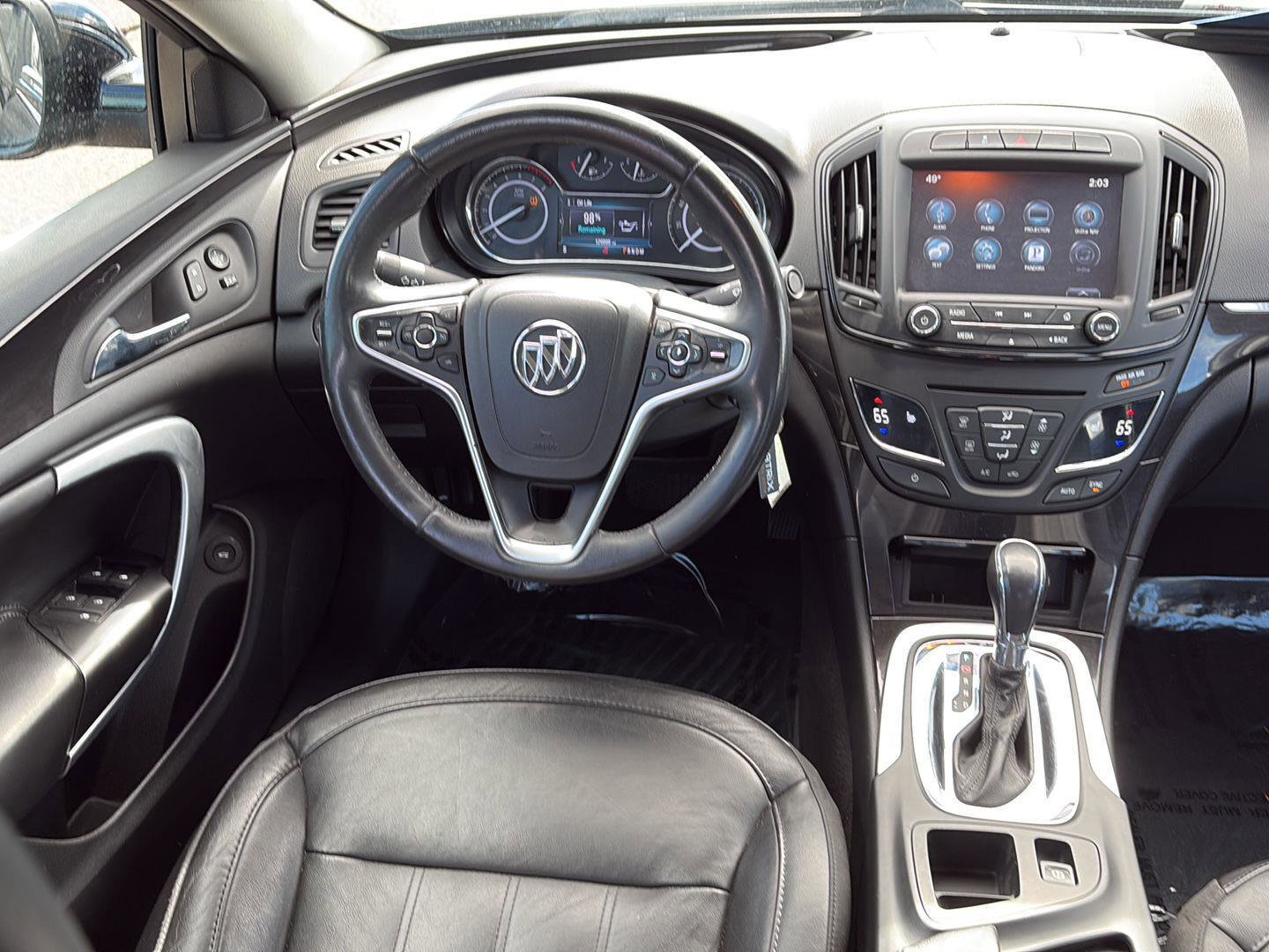 Used 2017 Buick Regal Sport Touring image 21