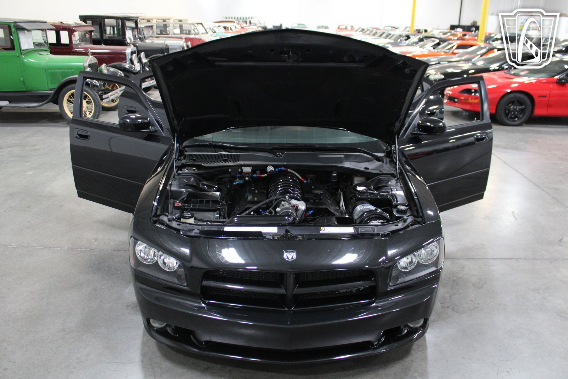 Used 2006 Dodge Charger SRT8 w/ SRT Option Group III RWD image 29
