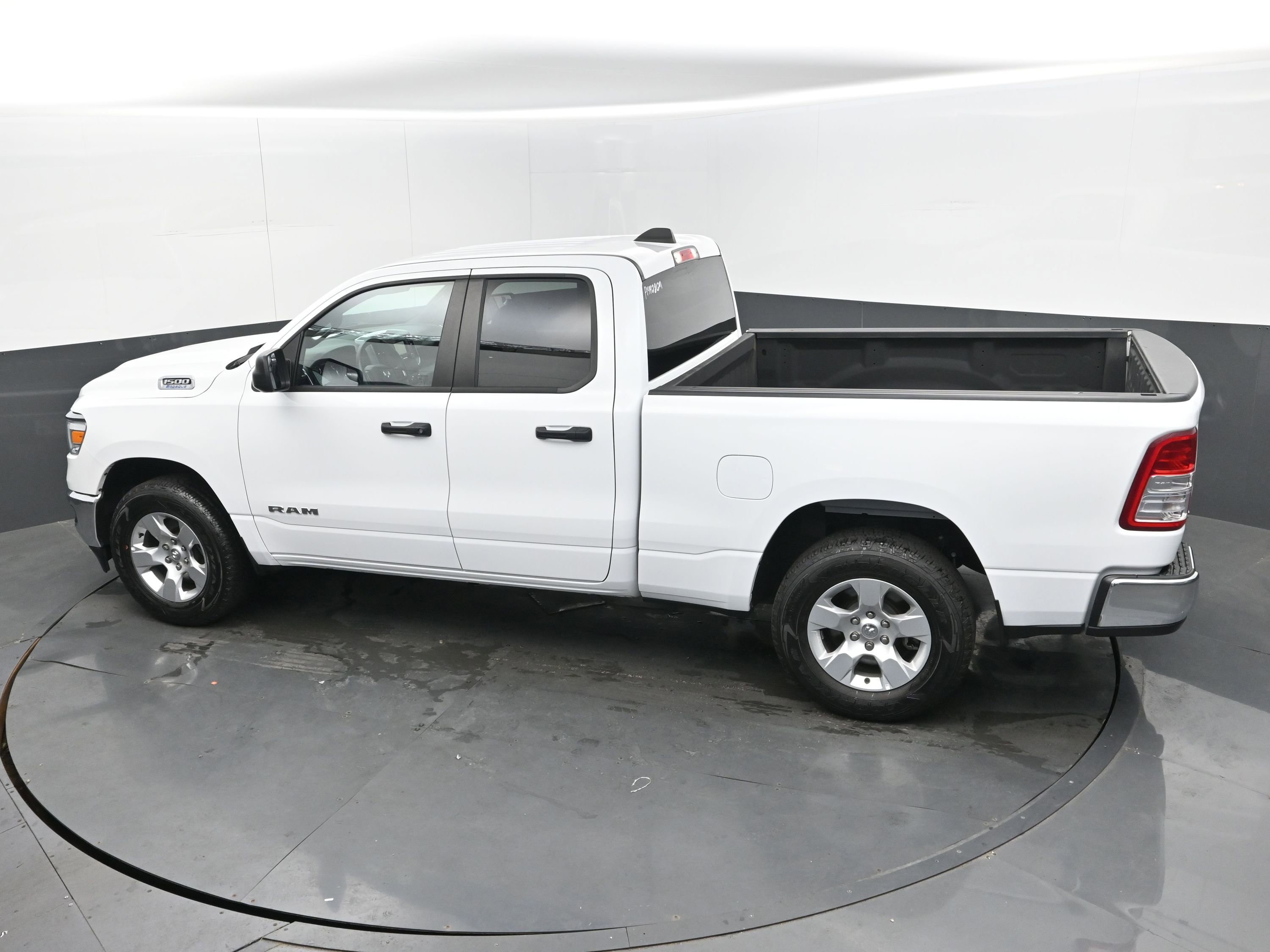 Used 2024 RAM 1500 Big Horn image 31