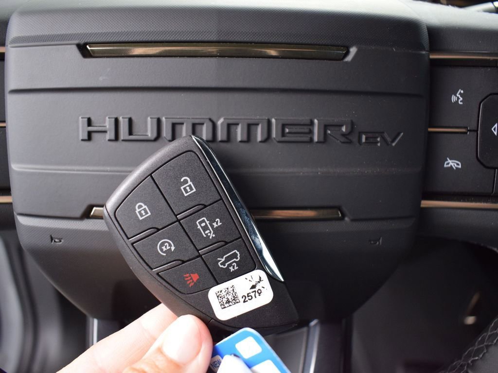 New 2024 GMC Hummer EV 2X w/ Extreme Off-Road Package image 36
