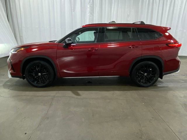 Certified 2023 Toyota Highlander XSE image 7