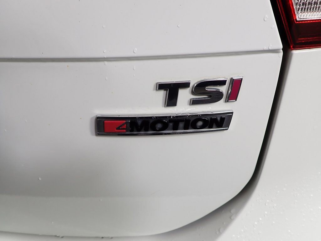 Used 2018 Volkswagen Tiguan S image 13