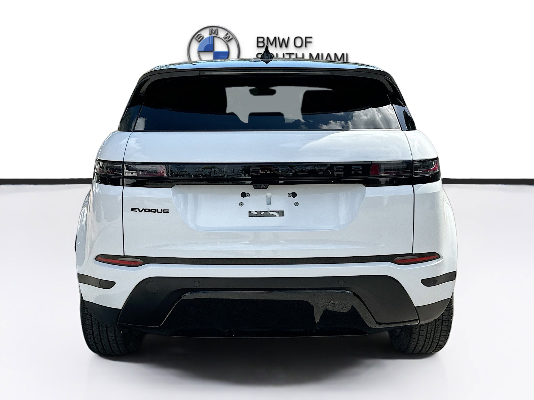 Used 2026 Land Rover Range Rover Evoque S image 6