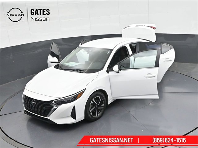 Used 2025 Nissan Sentra SV image 46