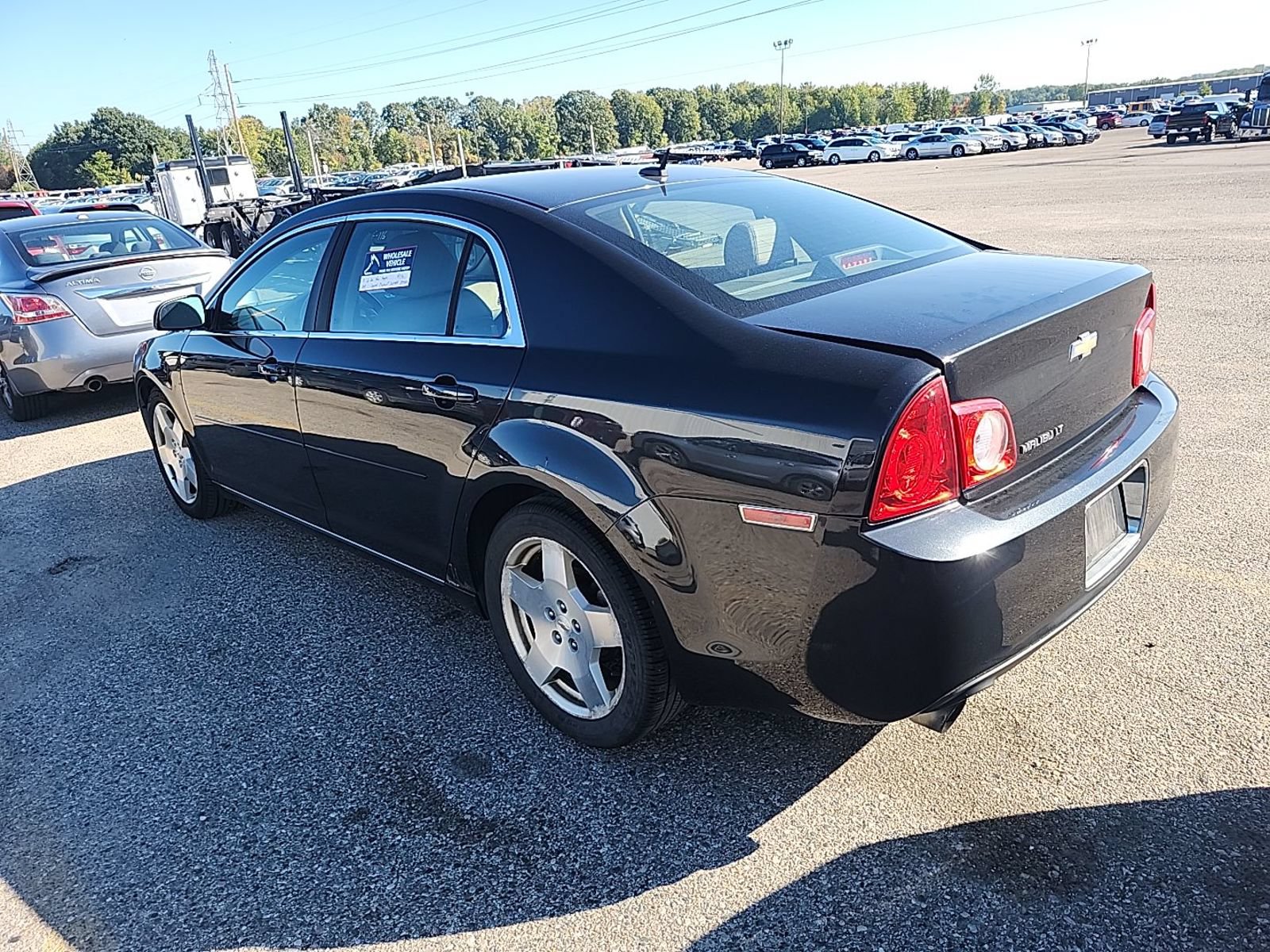 Used 2010 Chevrolet Malibu LT w/ HFV6 Engine Package FWD image 4