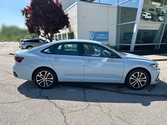 New 2026 Volkswagen Jetta Sport FWD image 10