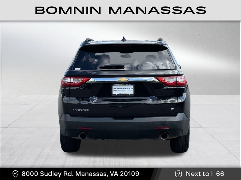 Used 2021 Chevrolet Traverse LT image 5