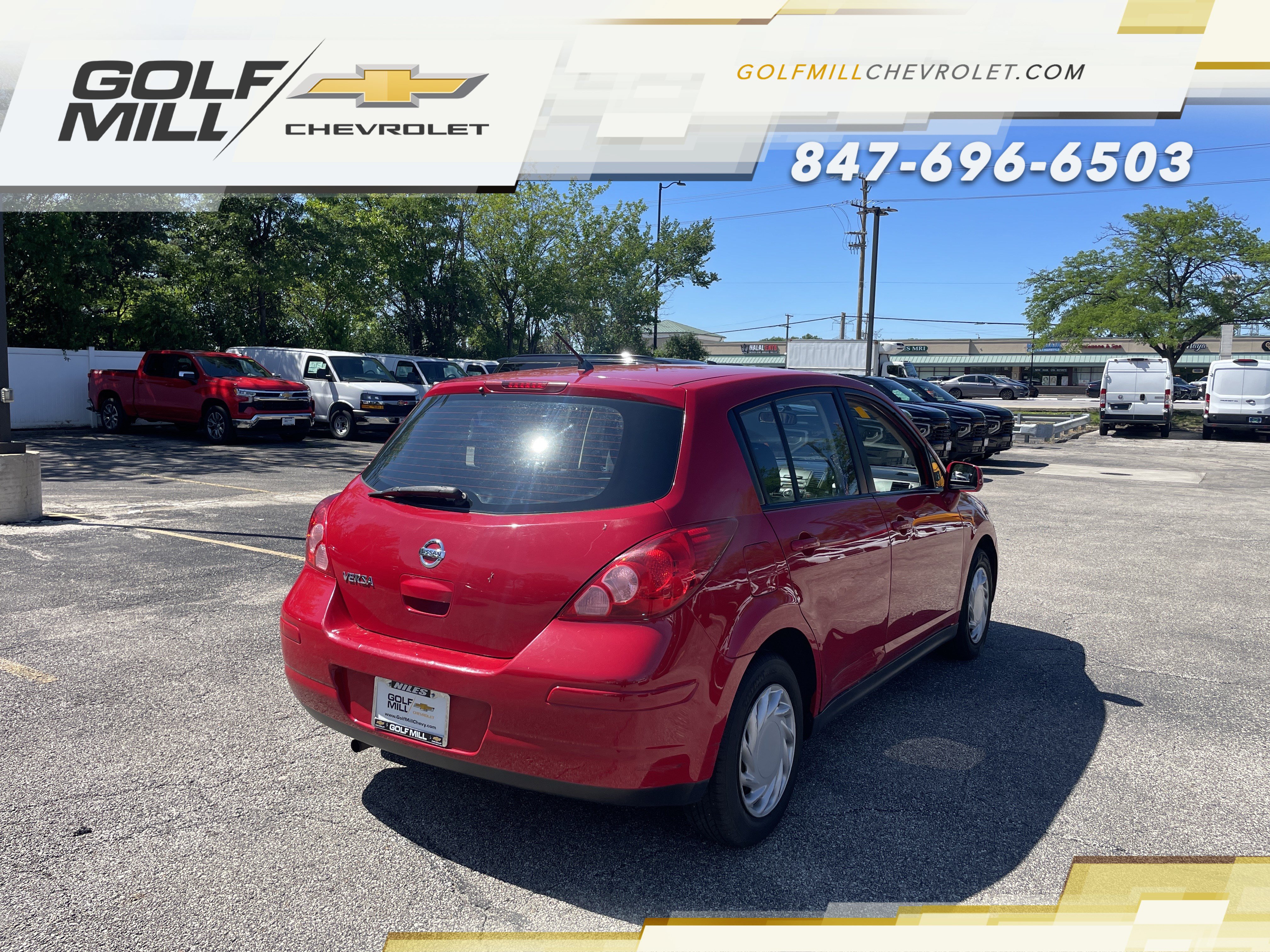 Used 2011 Nissan Versa 1.8 S FWD image 7