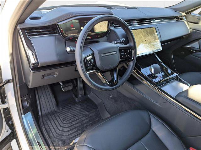 New 2025 Land Rover Range Rover Sport Dynamic SE AWD/4WD image 3