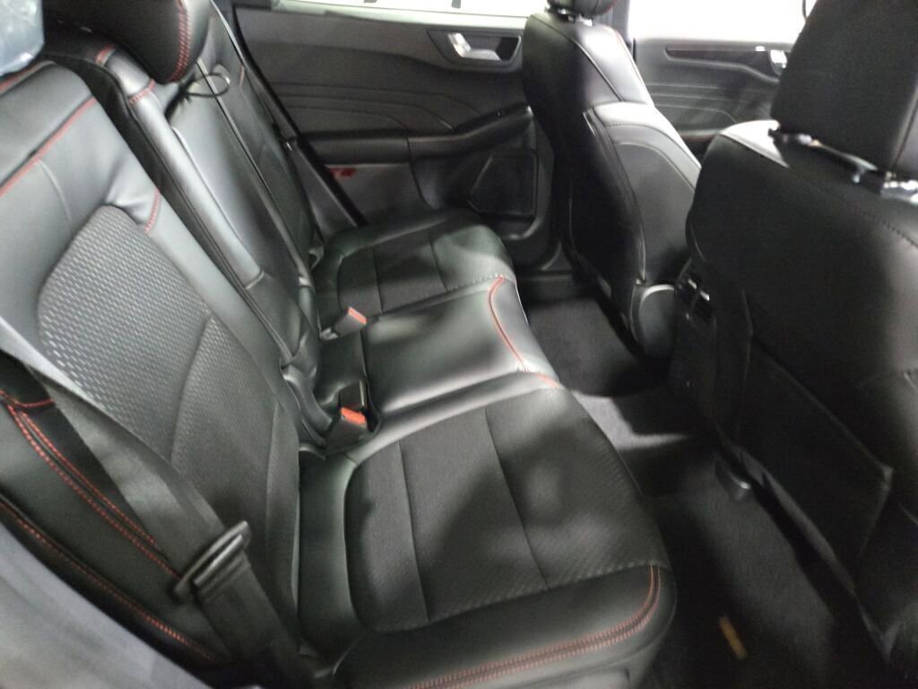 New 2025 Ford Escape ST-Line Elite w/ Tech Pack #2 image 10