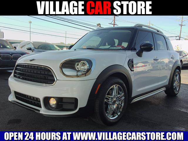 Used 2017 MINI Cooper Countryman FWD image 1