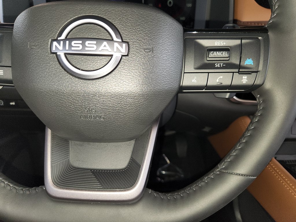 Used 2026 Nissan Rogue Platinum w/ Platinum Premium Package AWD/4WD image 28