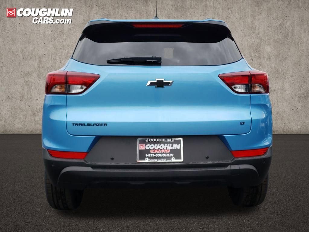 New 2026 Chevrolet TrailBlazer LT w/ Midnight Edition image 4