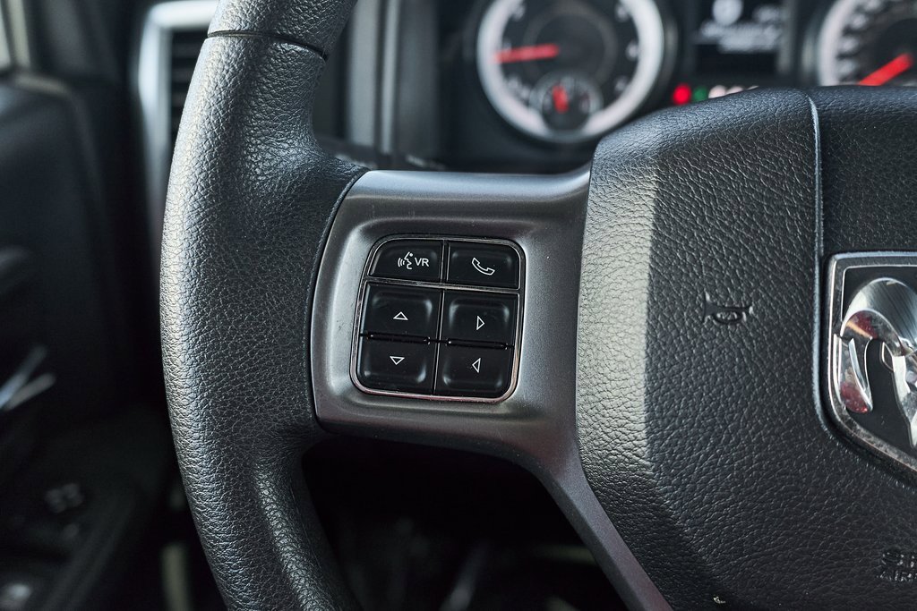 Used 2024 RAM 1500 Classic Warlock image 38