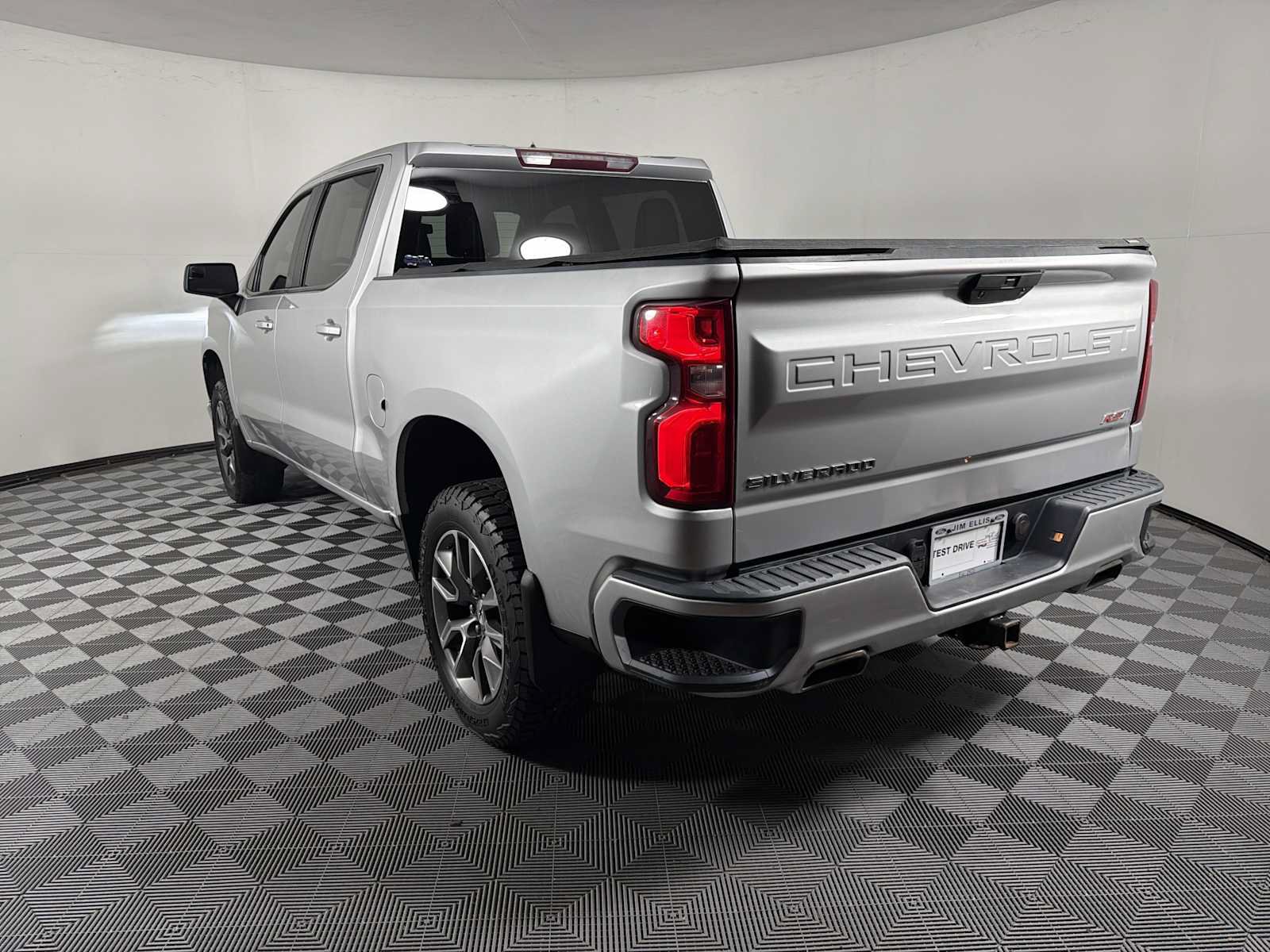 Used 2020 Chevrolet Silverado 1500 RST AWD/4WD image 9