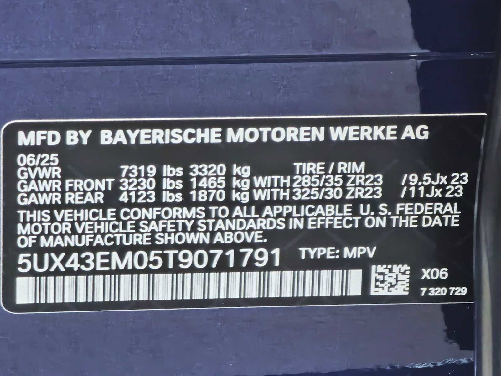 New 2026 BMW ALPINA XB7 image 30