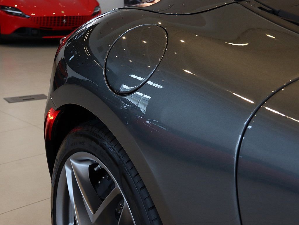 Certified 2024 Ferrari Roma Spider image 33