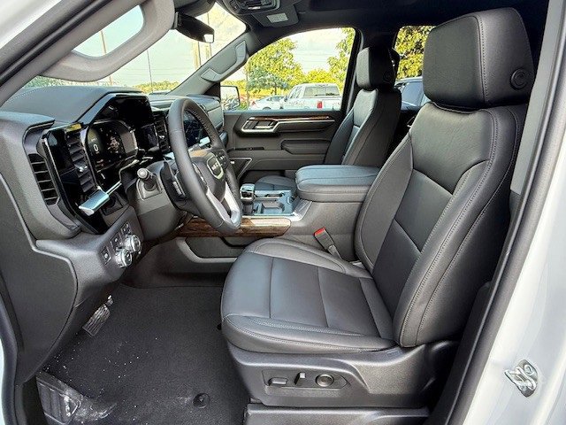 New 2026 GMC Sierra 1500 Elevation w/ Elevation Premium Package image 14